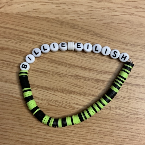 Handmade beaded bracelet - Picture 2 of 2